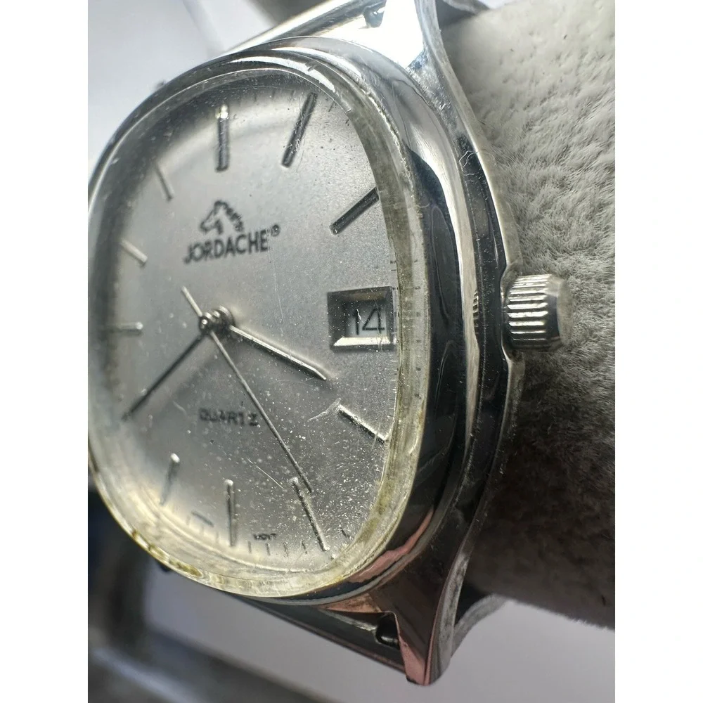 Jordache Watch 29810 Mens New Battery 32MM 8